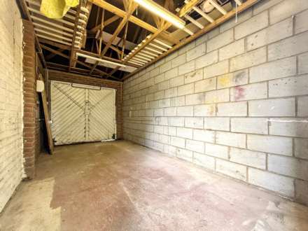 Orkney Court, Durrington, Image 10