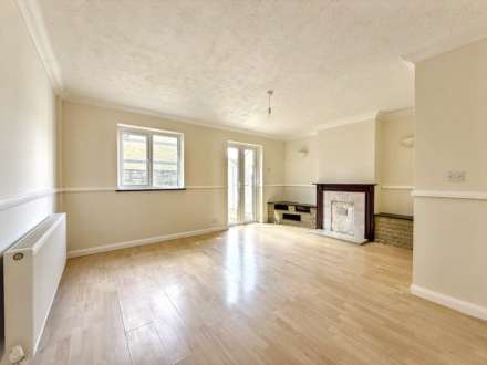 Orkney Court, Durrington, Image 2