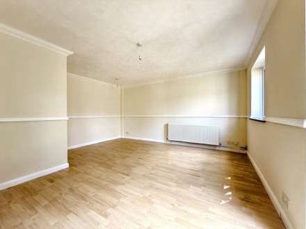 Orkney Court, Durrington, Image 3