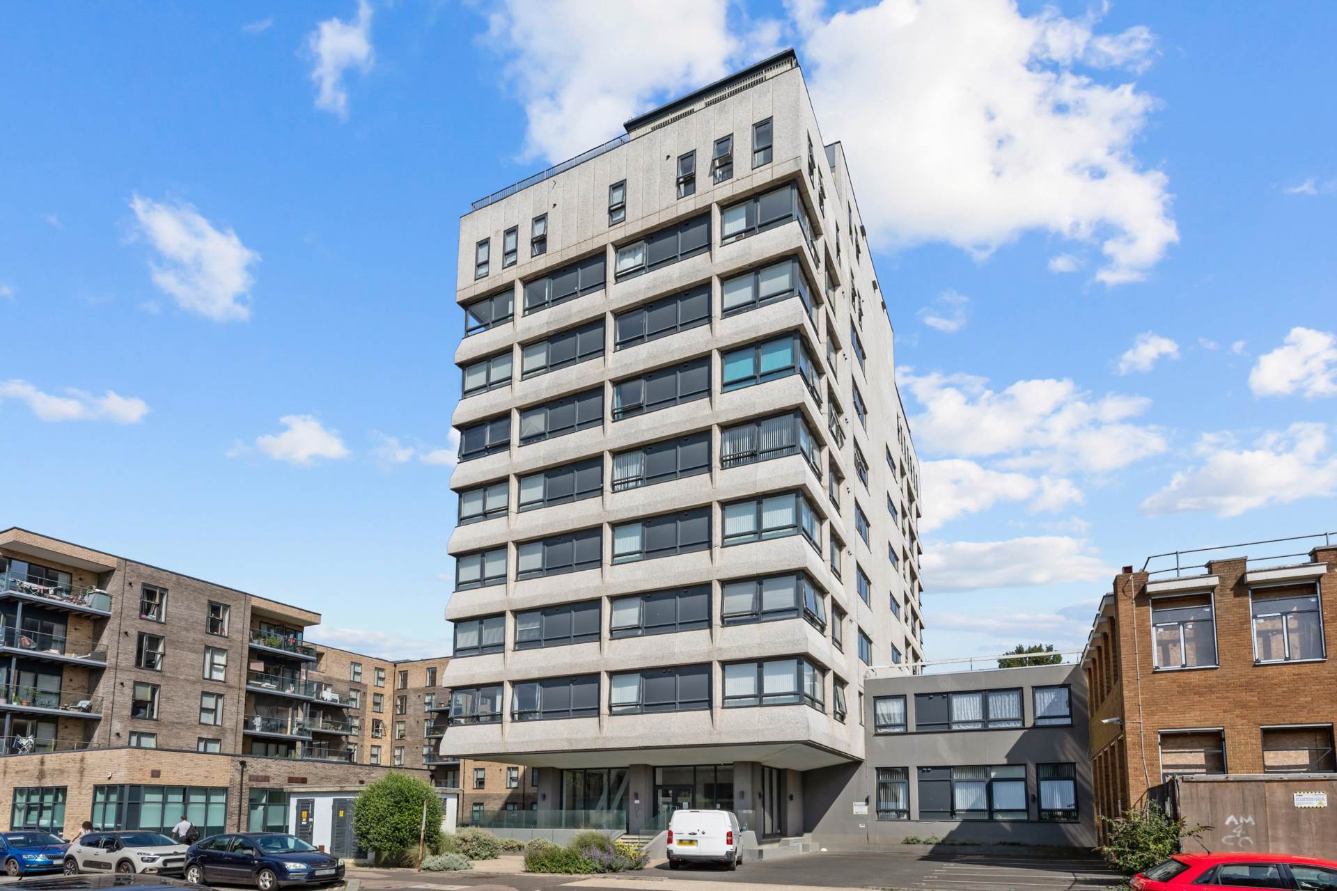 Skyline Apartments, 1 The Causeway, Image 1
