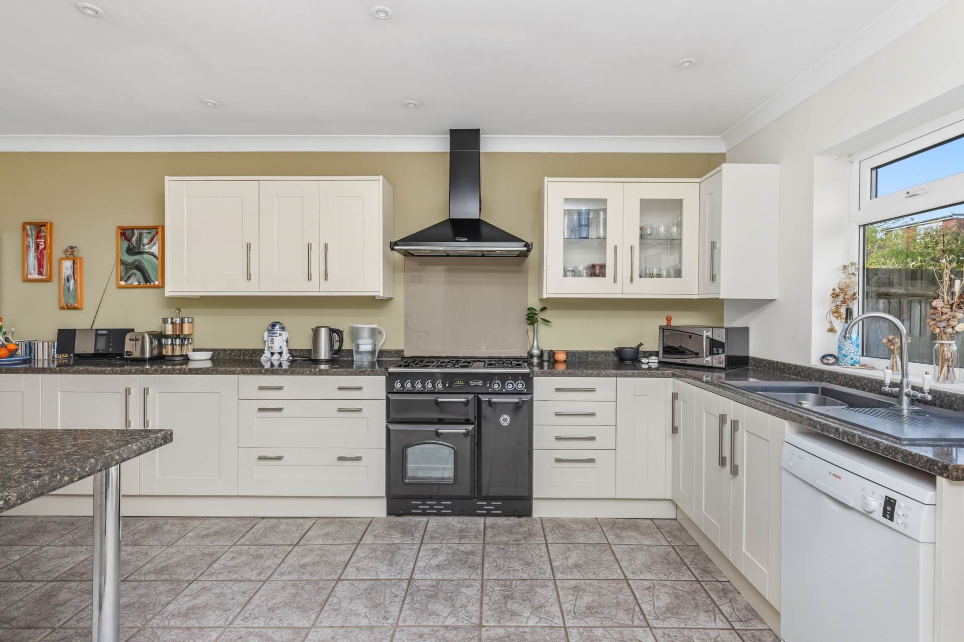 St. Leonards Gardens, Hove, Image 5