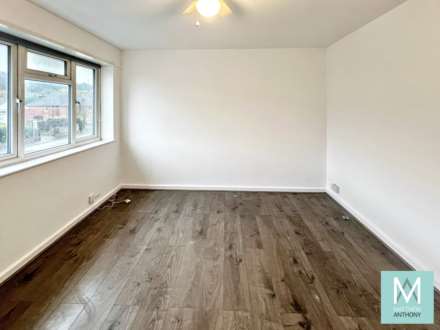 Findon Road, Worthing, Image 5