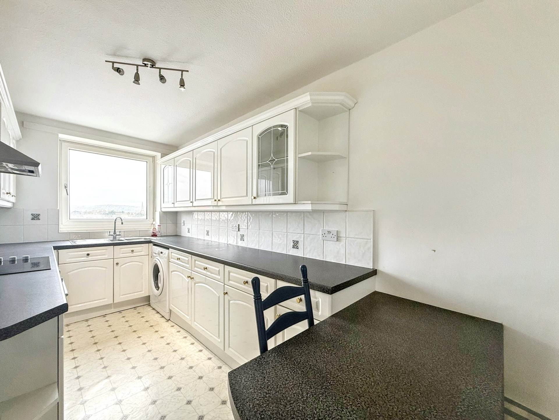 West Parade, Image 3