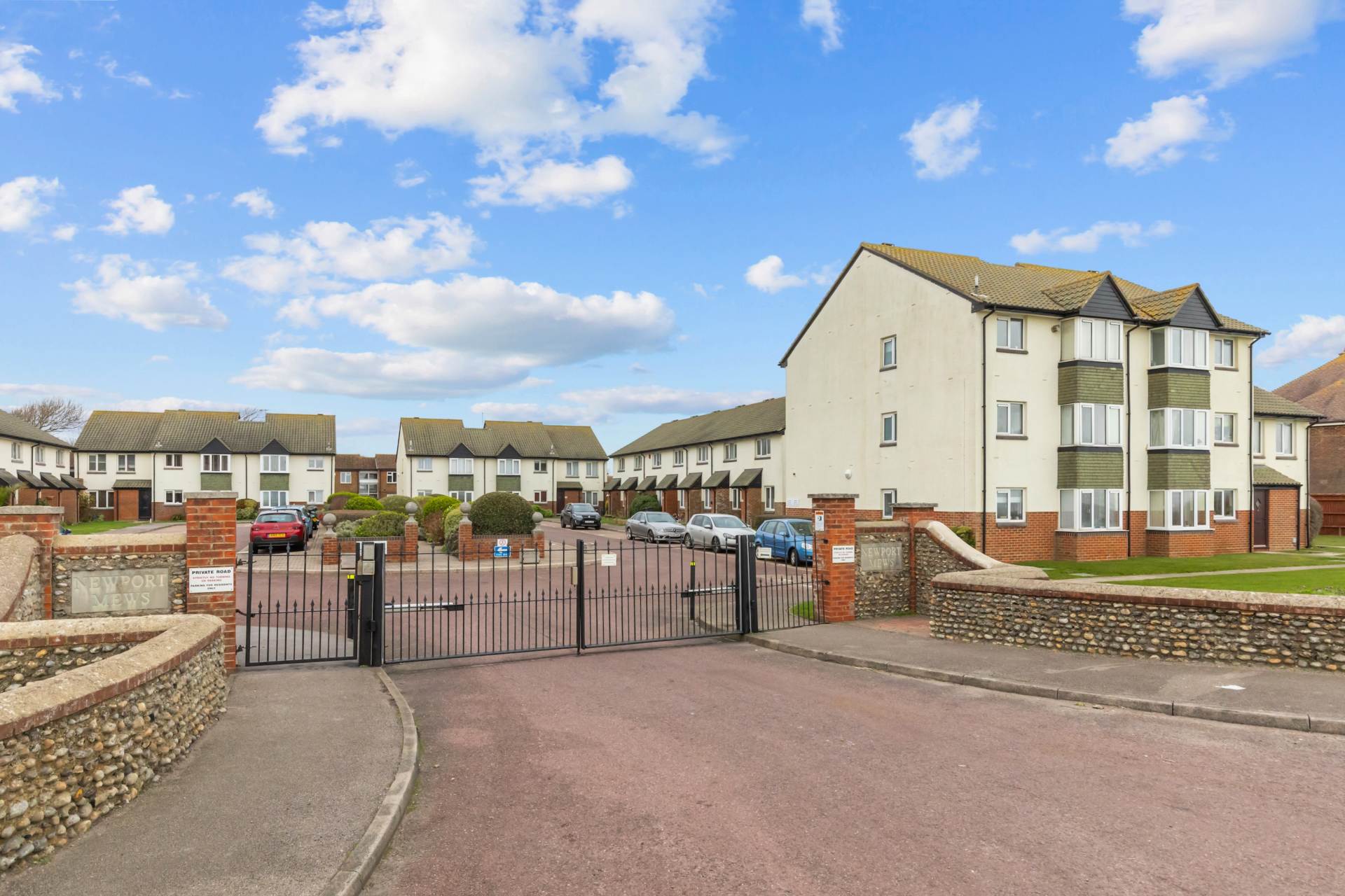 Newport Mews, Worthing, Image 11