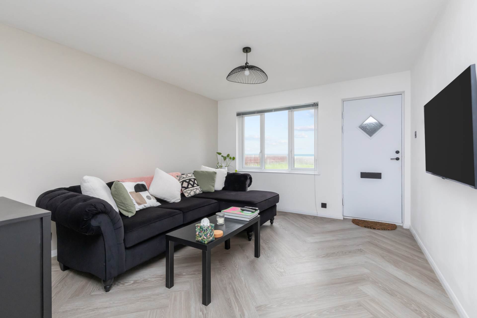 Newport Mews, Worthing, Image 2