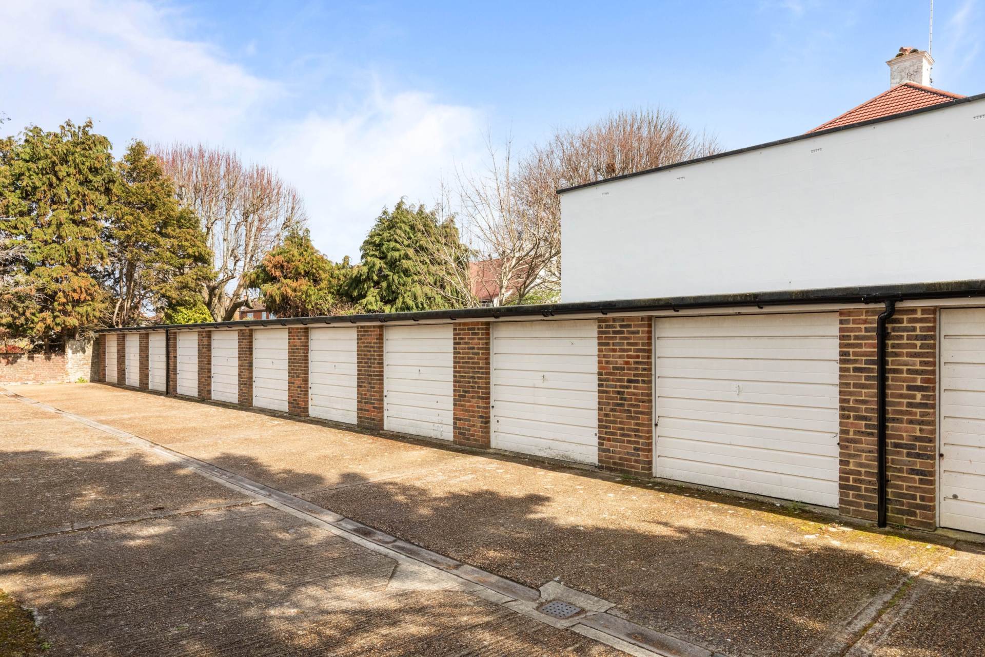 Camargue Court, 24 Downview Road, Image 13