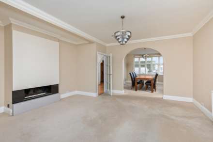 Sea Place, Goring-By-Sea, Image 3