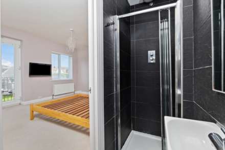 Sea Place, Goring-By-Sea, Image 9