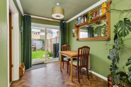 Coleridge Crescent, Goring-By-Sea, Image 4