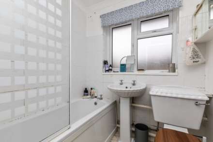 Coleridge Crescent, Goring-By-Sea, Image 9