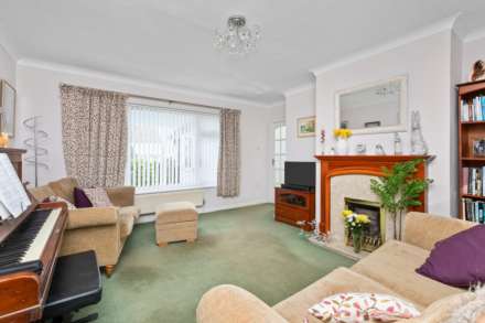 Sea Lane, Ferring, Image 3