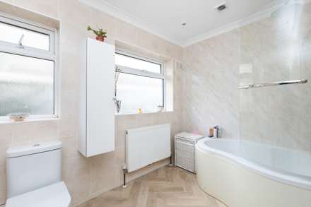 Sea Lane, Ferring, Image 4