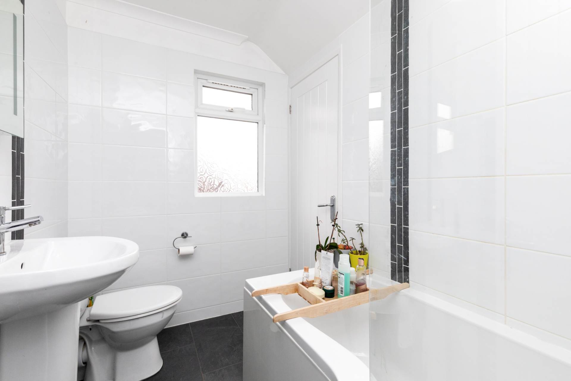 Leeward Road, Worthing, Image 11