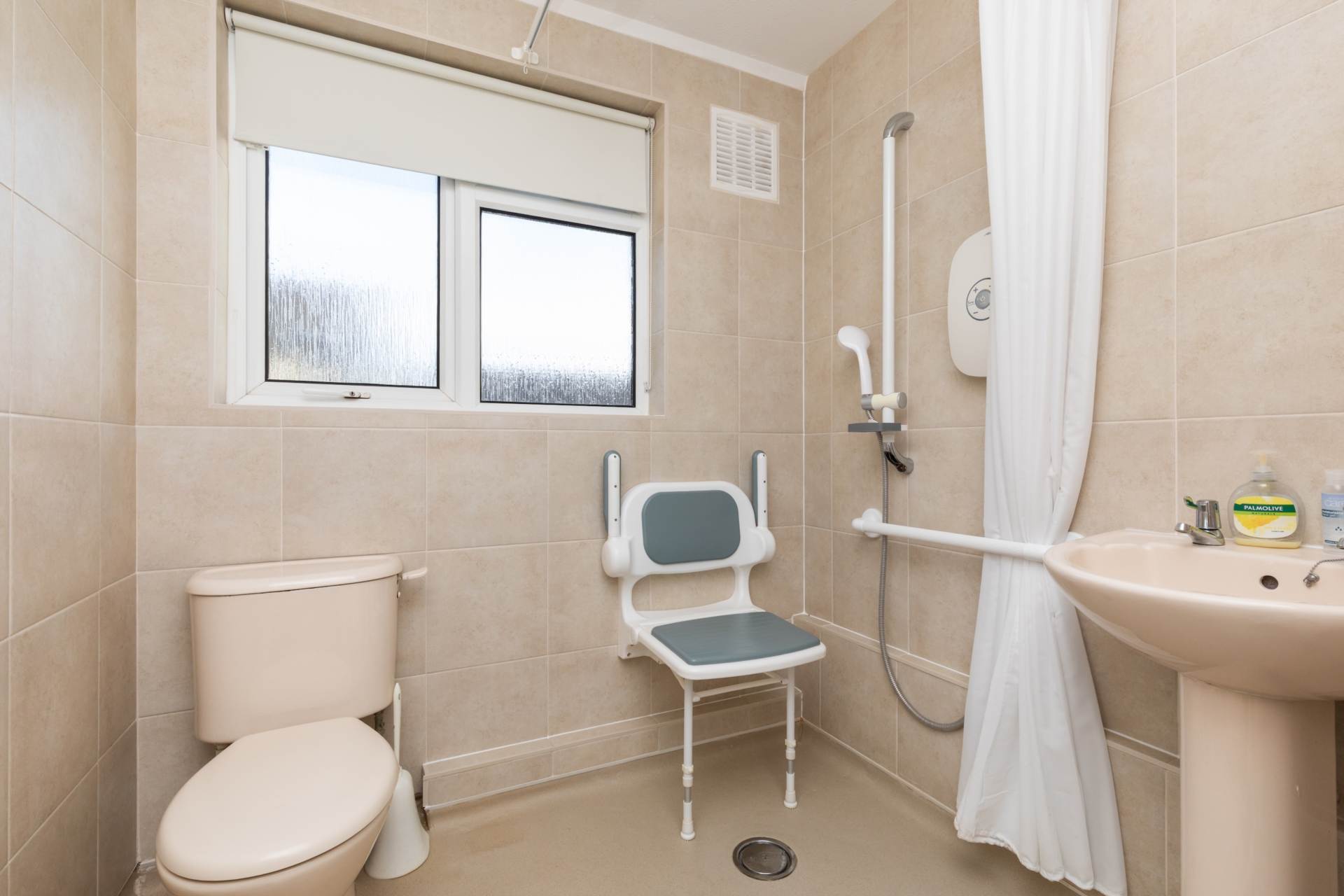 Aldsworth Avenue, Goring-By-Sea, Image 3