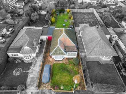 Crowborough Drive, Goring-By-Sea, Image 11