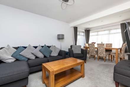 Crowborough Drive, Goring-By-Sea, Image 2