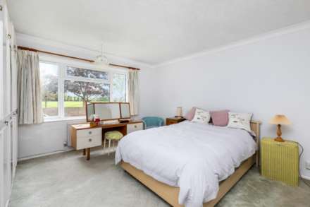 Goring Street, Goring-By-Sea, Image 3