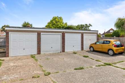 Seafield Avenue, Goring-By-Sea, Image 2