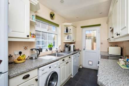 Nutley Crescent, Goring-By-Sea, Image 5