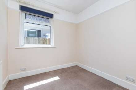 Keymer Crescent, Goring-By-Sea, Image 11