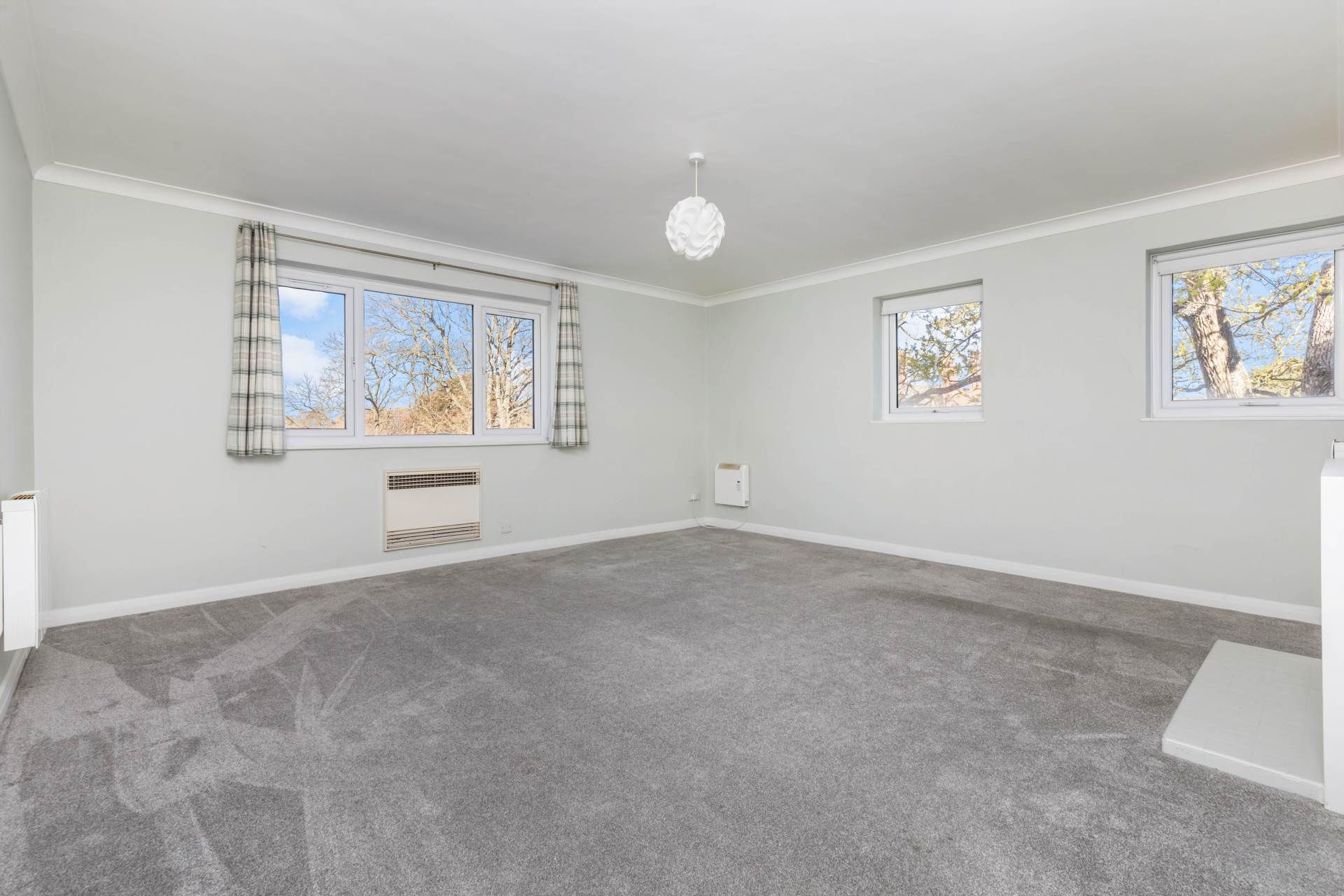 Manor Lea, Boundary Road, Image 2