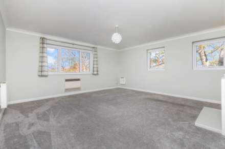 Manor Lea, Boundary Road, Image 2