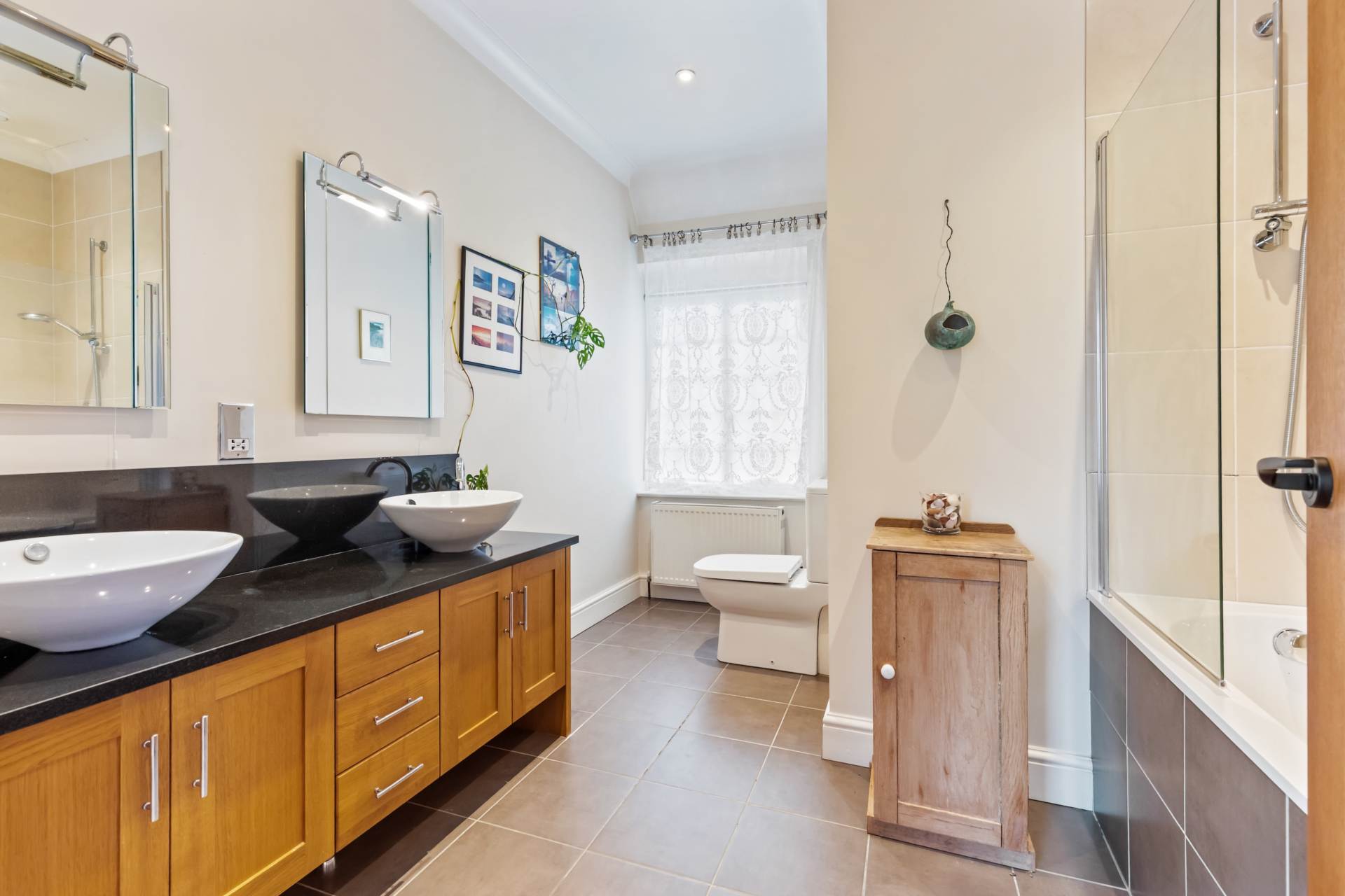 Grand Avenue, Worthing, Image 15