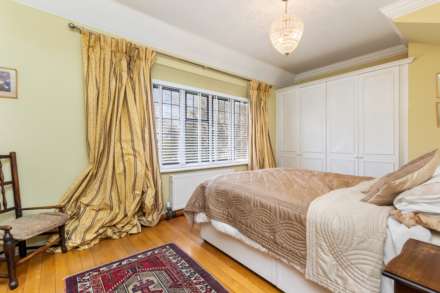 Grand Avenue, Worthing, Image 13