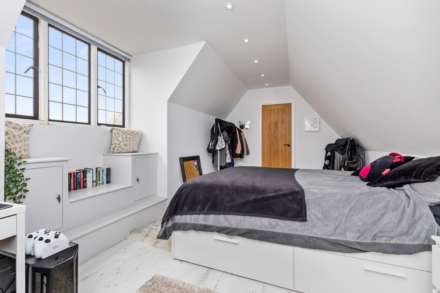 Grand Avenue, Worthing, Image 16