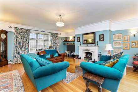 Grand Avenue, Worthing, Image 6