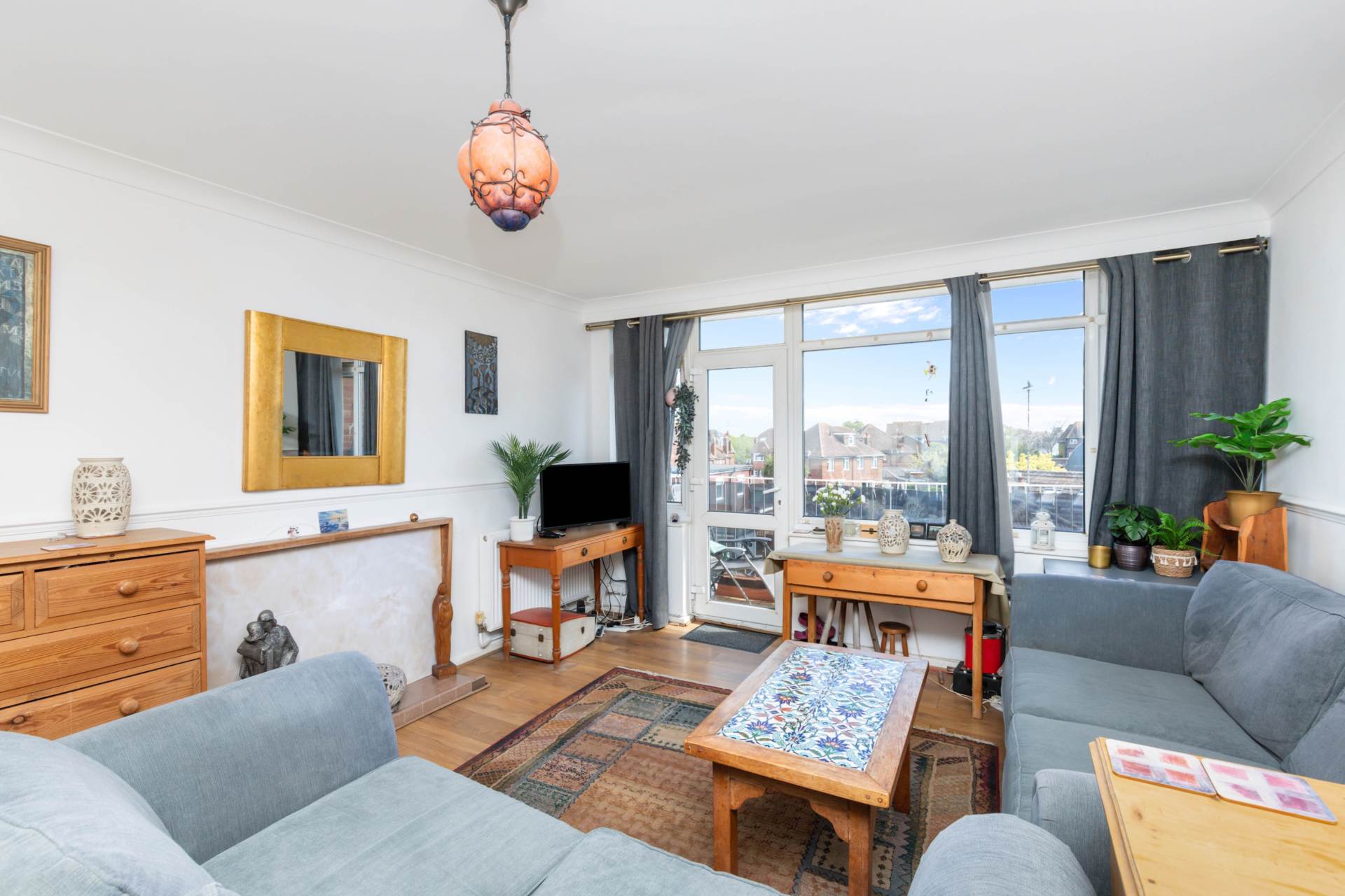 Bramber Court, Bruce Avenue, Image 5