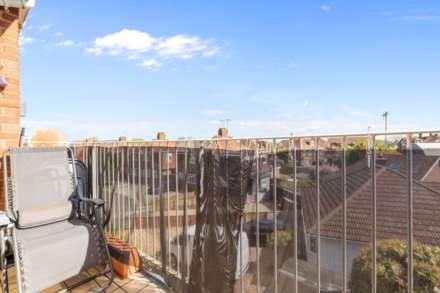 Bramber Court, Bruce Avenue, Image 7