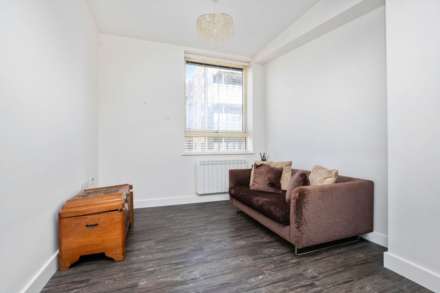 Skyline Apartments, 1 The Causeway, Image 2