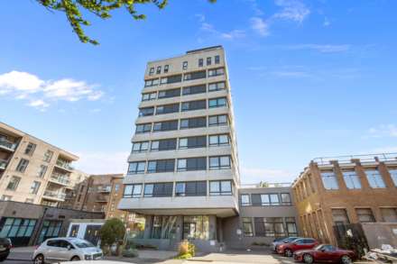 Skyline Apartments, 1 The Causeway, Image 8