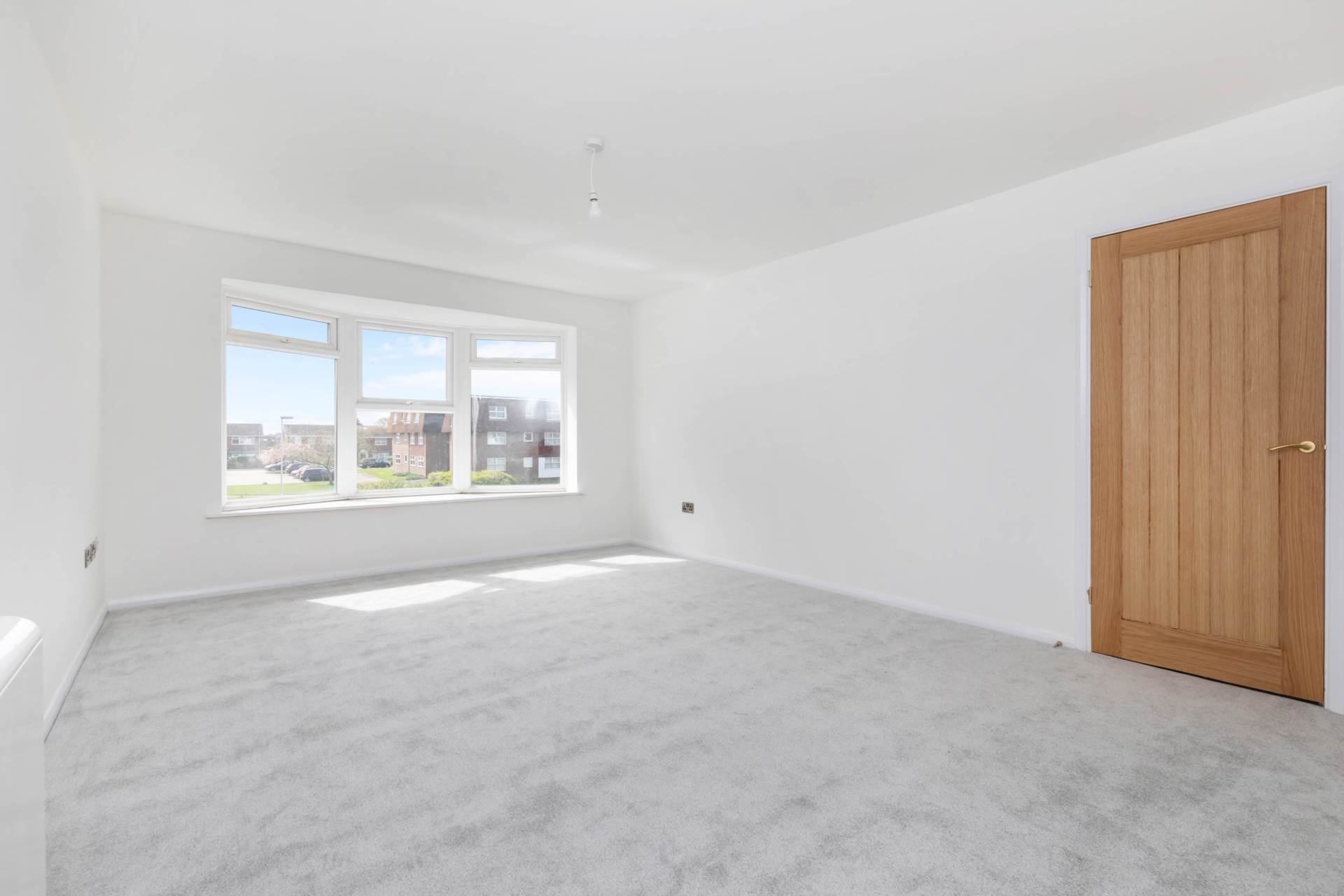 Westlake Gardens, Worthing, Image 3