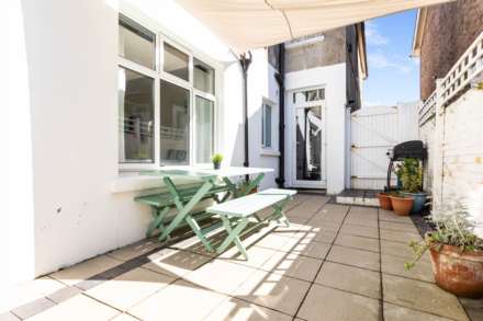 Valencia Road, Worthing, Image 11