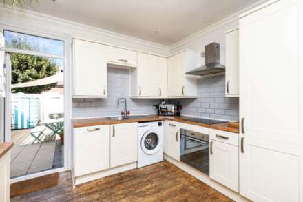 Valencia Road, Worthing, Image 6