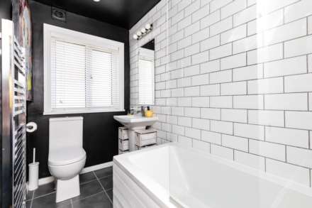 Valencia Road, Worthing, Image 9