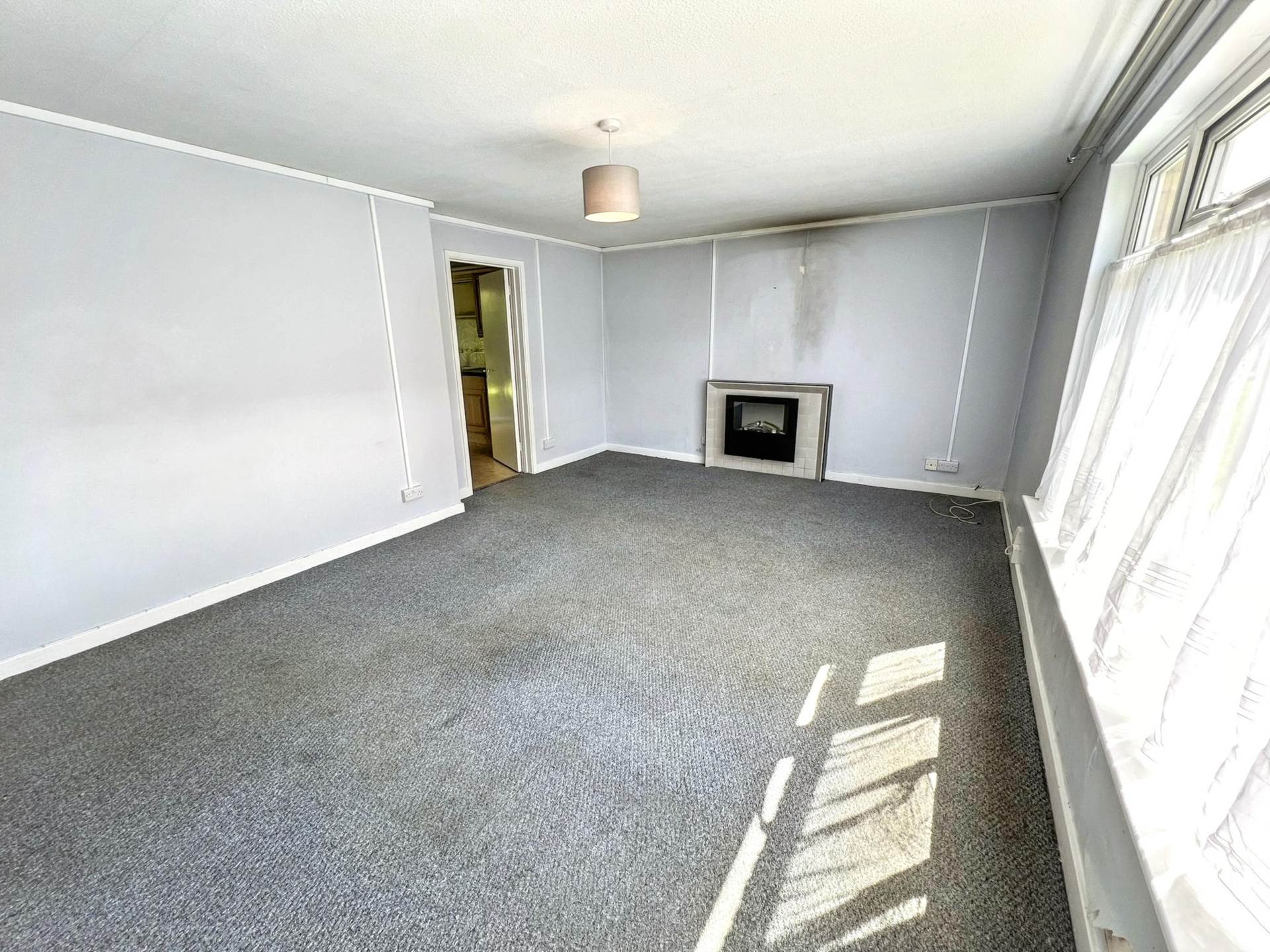 Chatsmore Crescent, Goring-By-Sea, Image 3