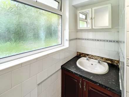 Chatsmore Crescent, Goring-By-Sea, Image 12