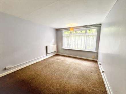 Chatsmore Crescent, Goring-By-Sea, Image 7