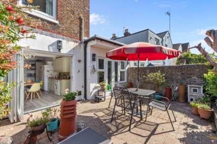 Tower Road, Worthing, Image 15