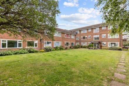 Beverley Court, Bath Road