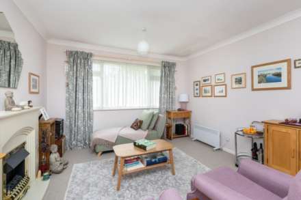 Beverley Court, Bath Road, Image 3