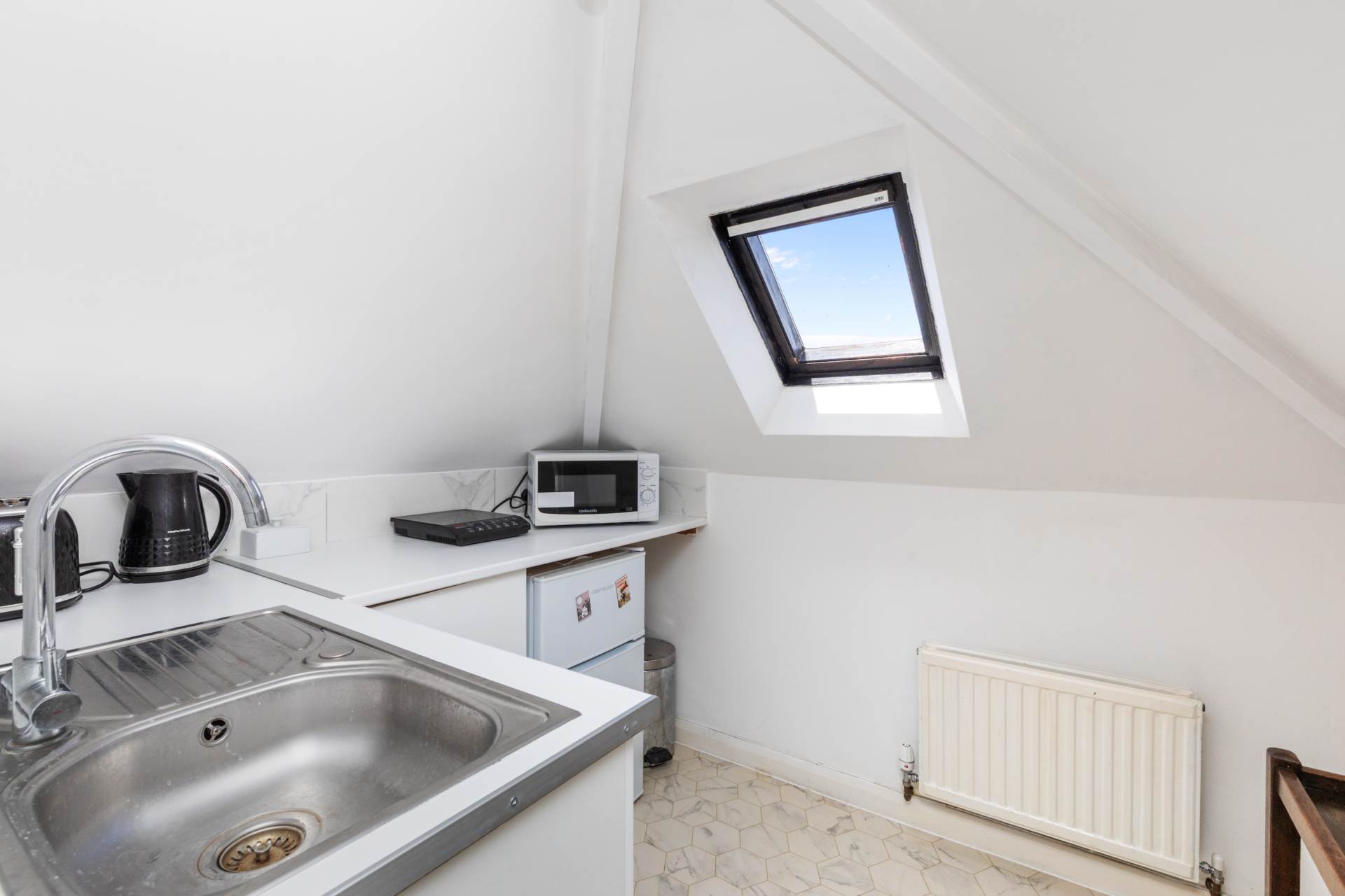 Southview Gardens, Worthing, Image 17