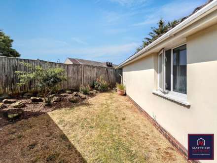 Manor Way, Lancing, Image 13