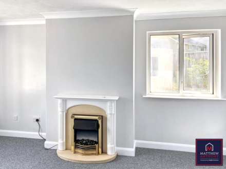 Manor Way, Lancing, Image 5