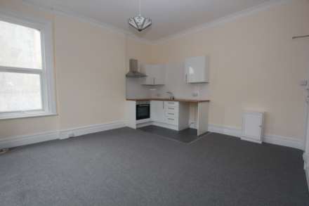 Rowlands Road, Worthing, Image 5
