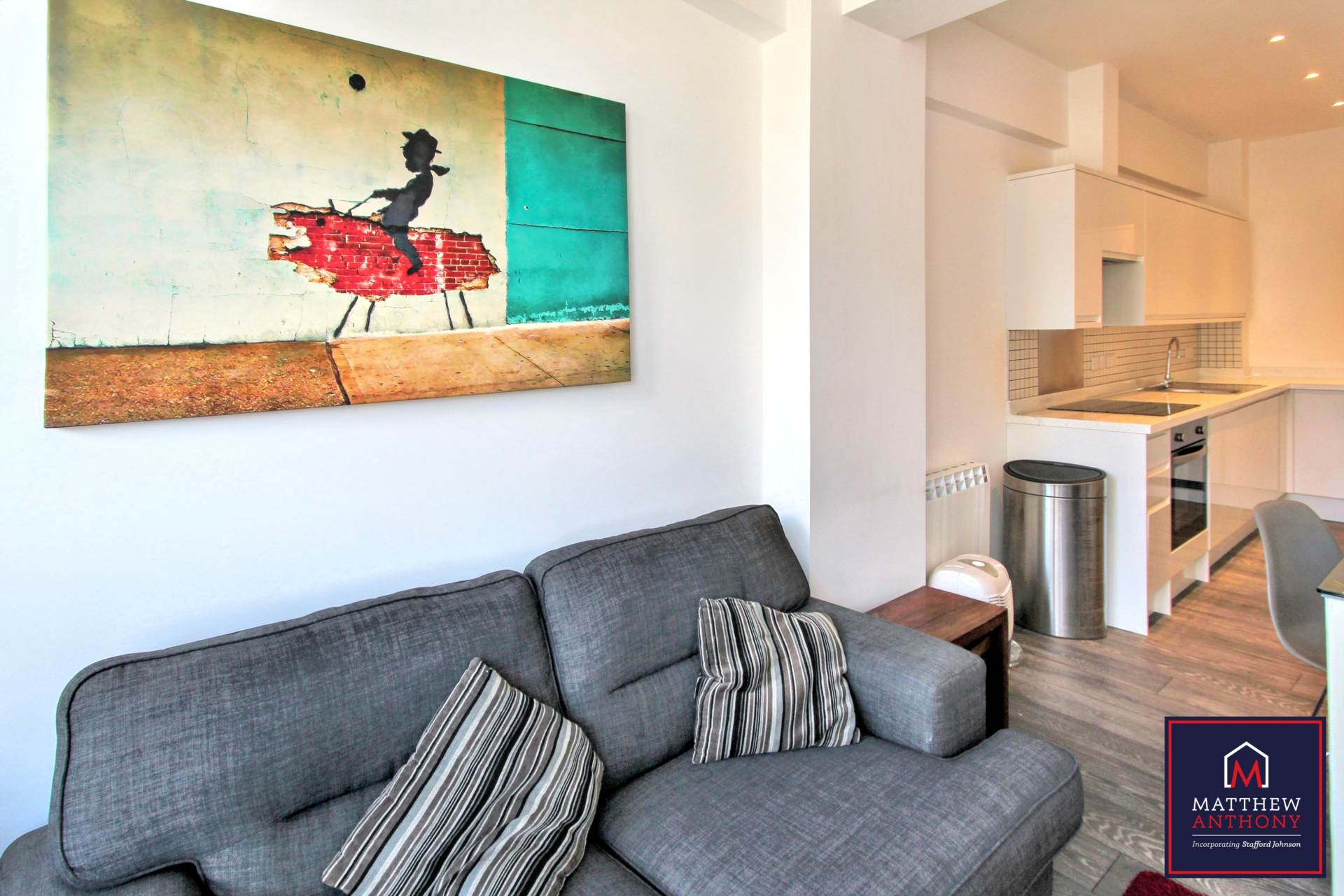 Skyline Apartments, 1 The Causeway, Image 5