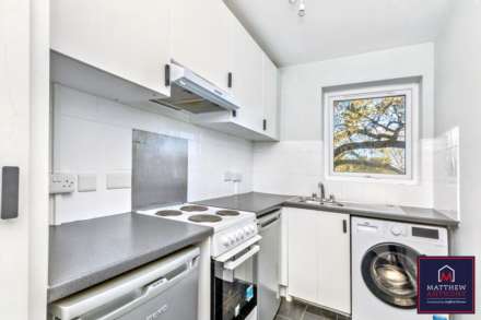 Manor Lea, Boundary Road, Image 2